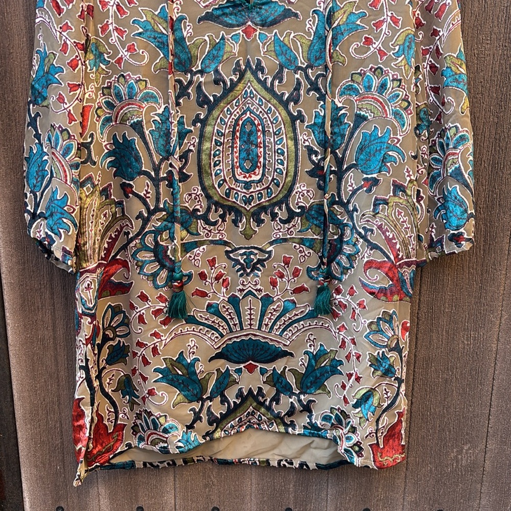 Colorful Patterned Tunic Top - Picture 2 of 12